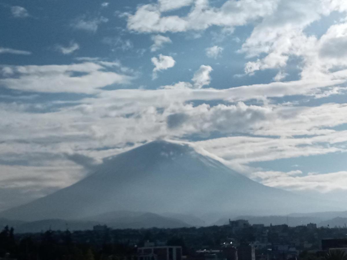 El MONARCA AREQUIPA Hotel Kültér fotó